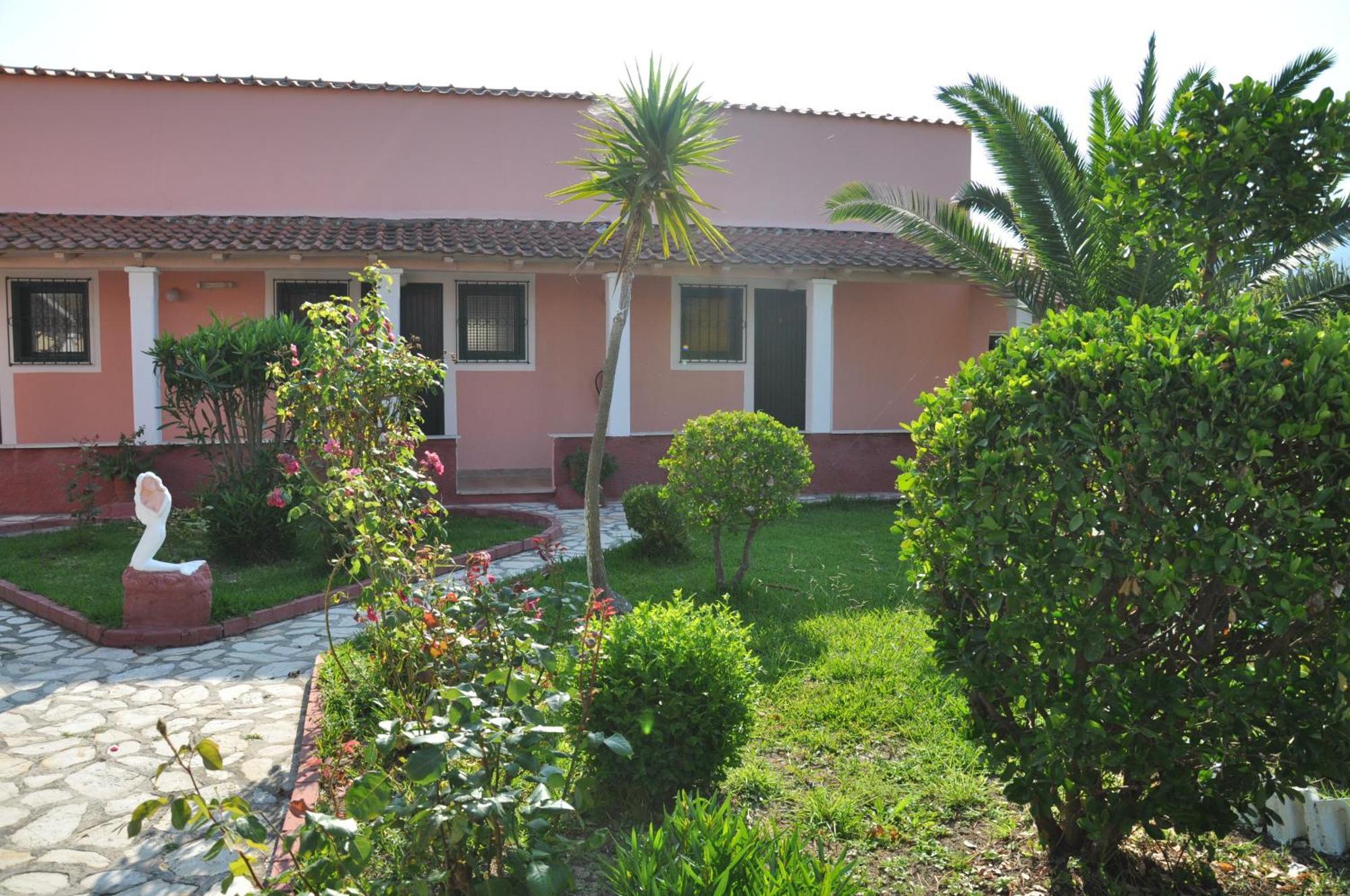 Tassos Apartments Corfu  Exterior photo